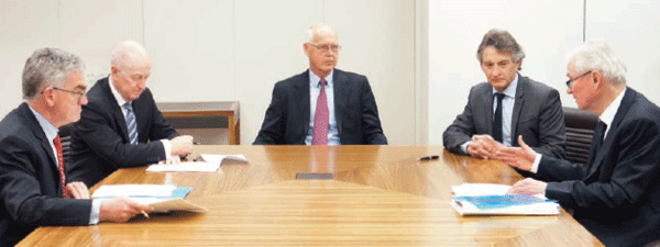 Signing of the Reserve Bank's accounts for 2014
		(from left) Frank Campbell, Assistant Governor (Corporate
		Services), Governor Glenn Stevens, John Akehurst, Chair
		of the Audit Committee, Ian McPhee PSM, Auditor General
		of Australia, and Michael Watson, Group Executive Director,
		Australian National Audit Office