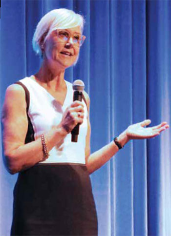 Assistant Governor (Corporate Services) Susan Woods speaking to staff at the Reserve Bank's town hall event, Sydney, March 2018.